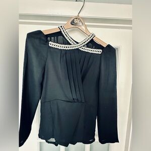 Dolce Cabo Black Long-Sleeve Dress with Braided White Trim